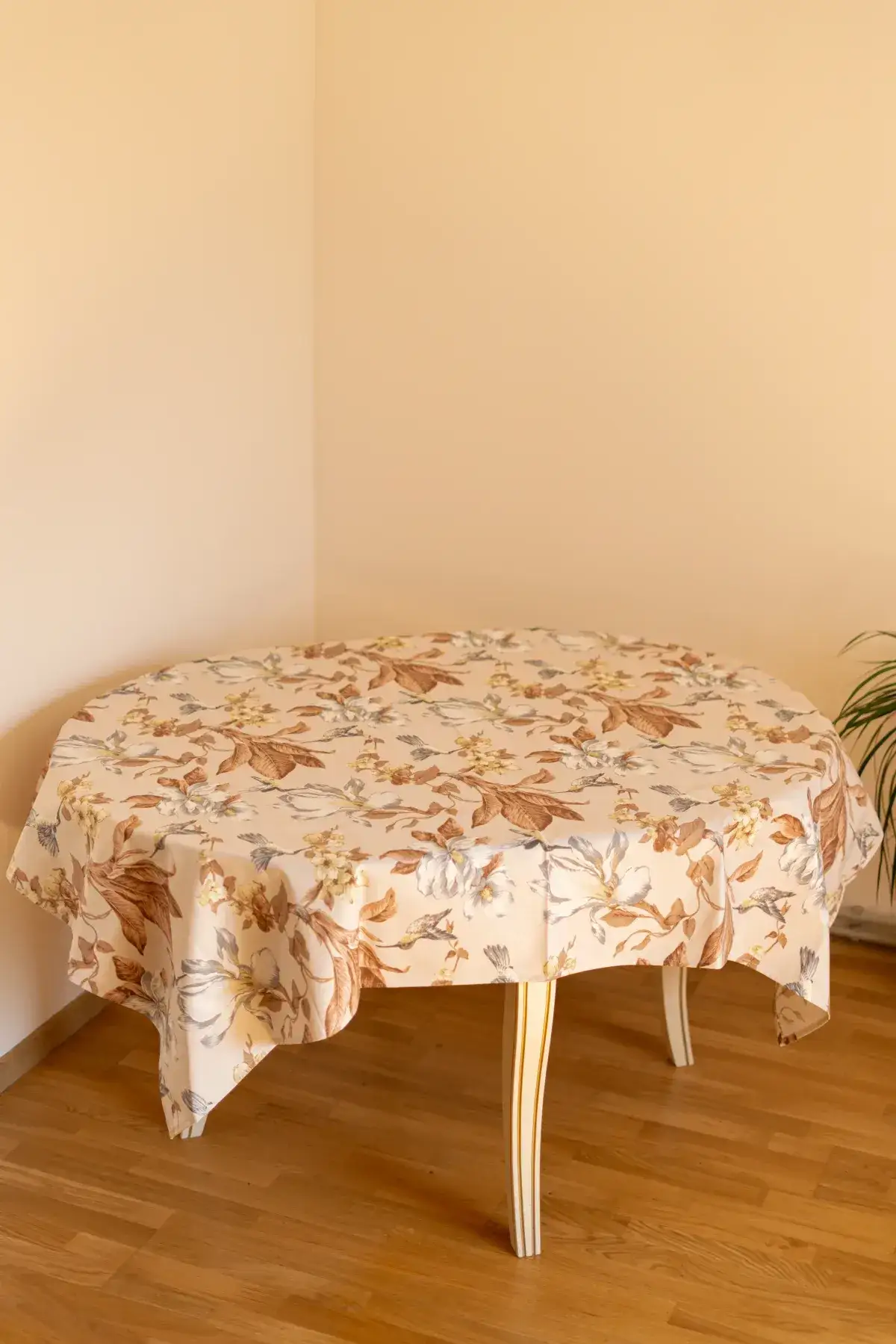 Скатертина Бурштин