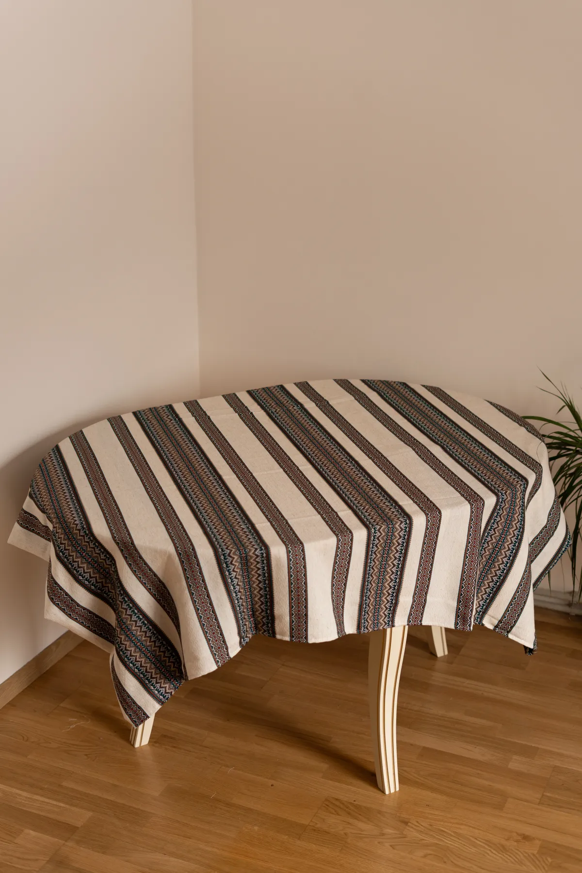 Скатертина Гори Мовчать